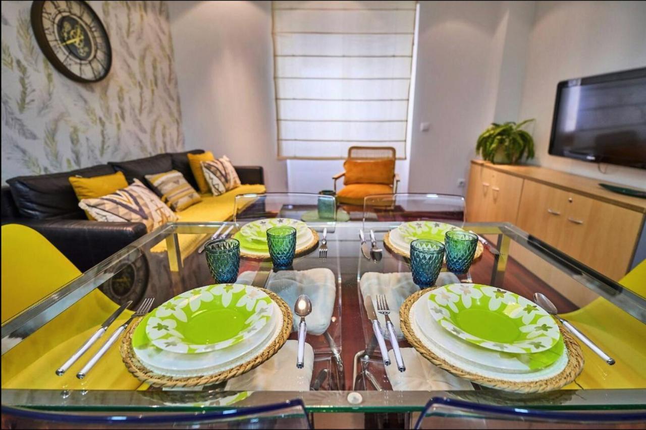 2prior 5 -plaza Mayor -by Victoria Apartment *